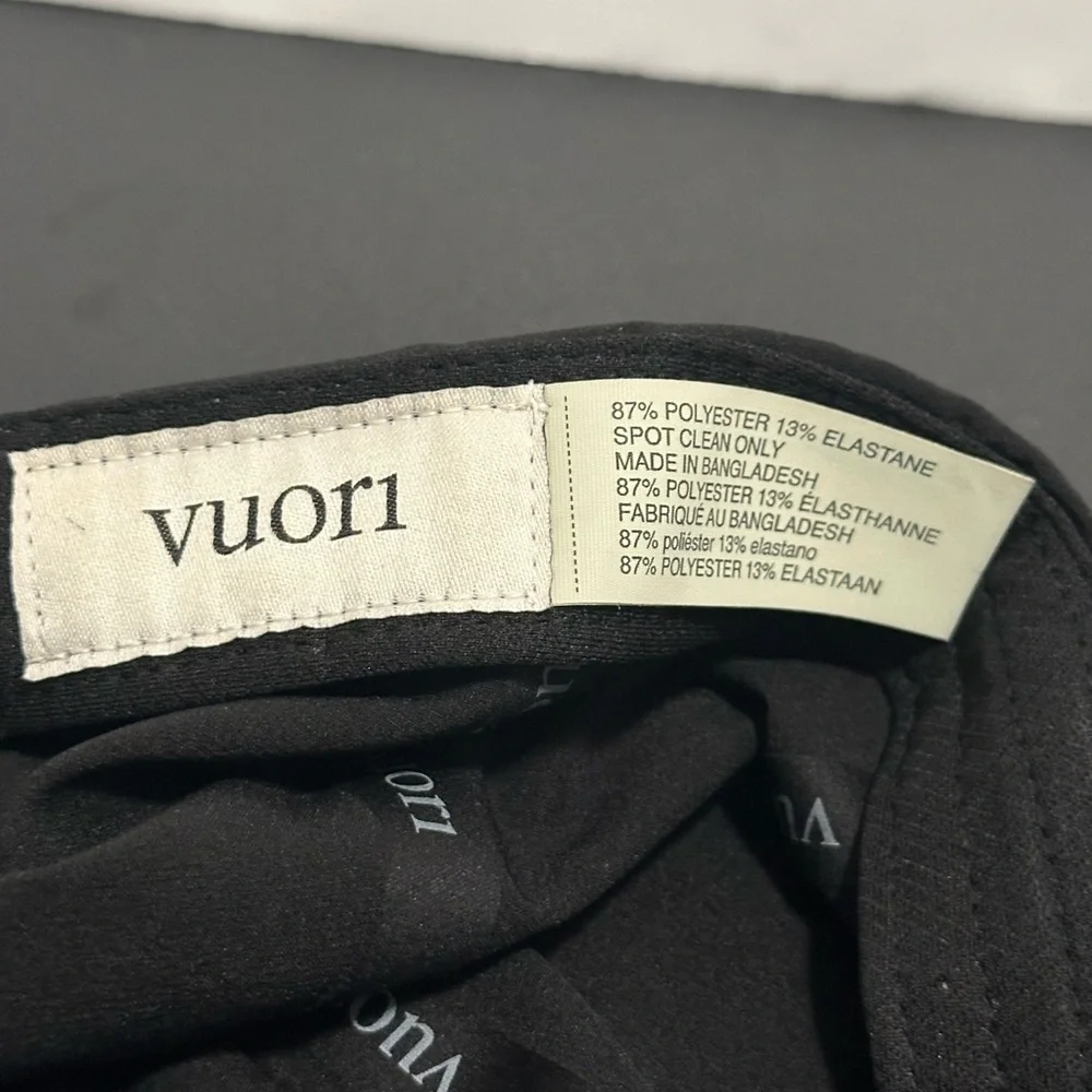 Vuori Hat Adult One Size Black ACTV Pursuits Cap Unisex Flex Stretch Running EUC - Picture 5 of 6